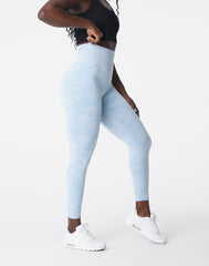 Icy Blue Camo Seamless Leggings Icy Blue | NVGTN New