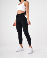 Black Solid Seamless Leggings Black | NVGTN Sale