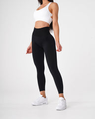Black Solid Seamless Leggings Black | NVGTN Sale