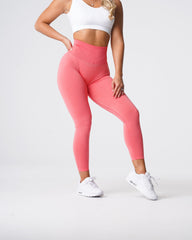Coral Curve Seamless Leggings Coral | NVGTN New