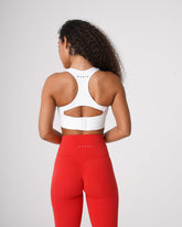 White Ignite Seamless Bra White | NVGTN New