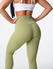 Olive Signature 2.0 Leggings Olive | NVGTN Online
