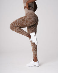 Mocha Zebra Seamless Leggings Mocha | NVGTN Outlet