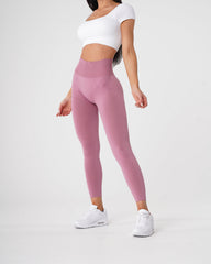 Pastel Pink NV Seamless Leggings Pastel Pink | NVGTN For Sale