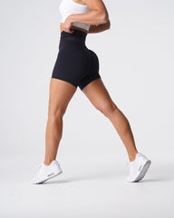 Black Signature 2.0 Shorts Black | NVGTN Online Shop