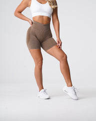 Mocha Contour Seamless Shorts Mocha | NVGTN Outlet