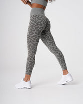 Khaki Green Leopard Seamless Leggings Khaki Green | NVGTN Sale