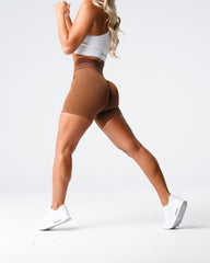 Caramel Solid Seamless Shorts Caramel | NVGTN Online
