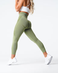 Meadow Contour Seamless Leggings Meadow | NVGTN US