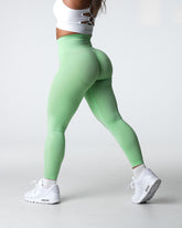 Pistachio Contour Seamless Leggings Pistachio | NVGTN For Sale