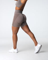 Taupe Contour 2.0 Seamless Shorts Taupe | NVGTN Outlet