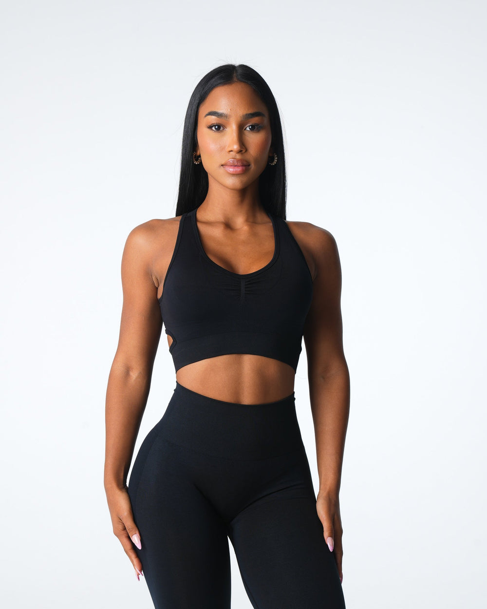 Black Rise Seamless Bra Black | NVGTN US