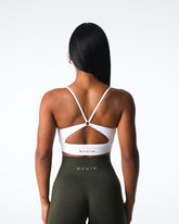 White Glimpse Ribbed Seamless Bra White | NVGTN Online