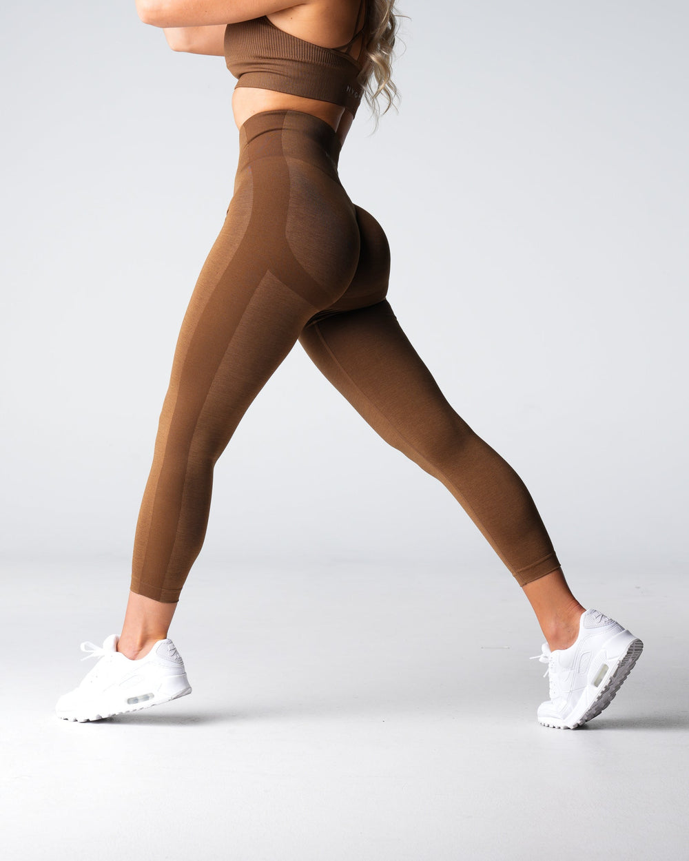 Mocha Performance Seamless Leggings Mocha | NVGTN Discount