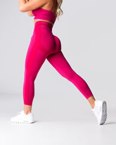 Winterberry Performance Seamless Leggings Winterberry | NVGTN Near Me