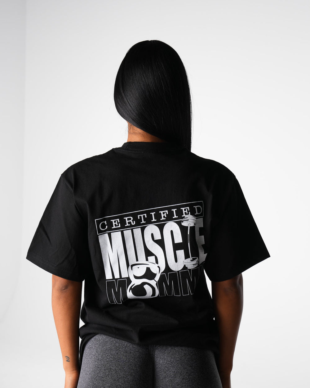 Black Muscle Mommy Graphic Tee Black | NVGTN Sale