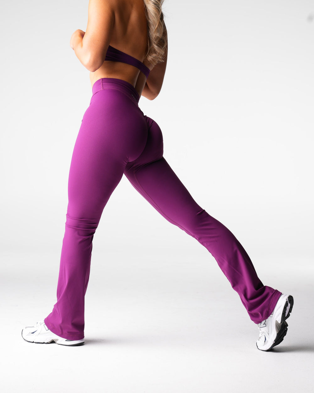 Deep Violet Effortless Flare Leggings Deep Violet | NVGTN Outlet