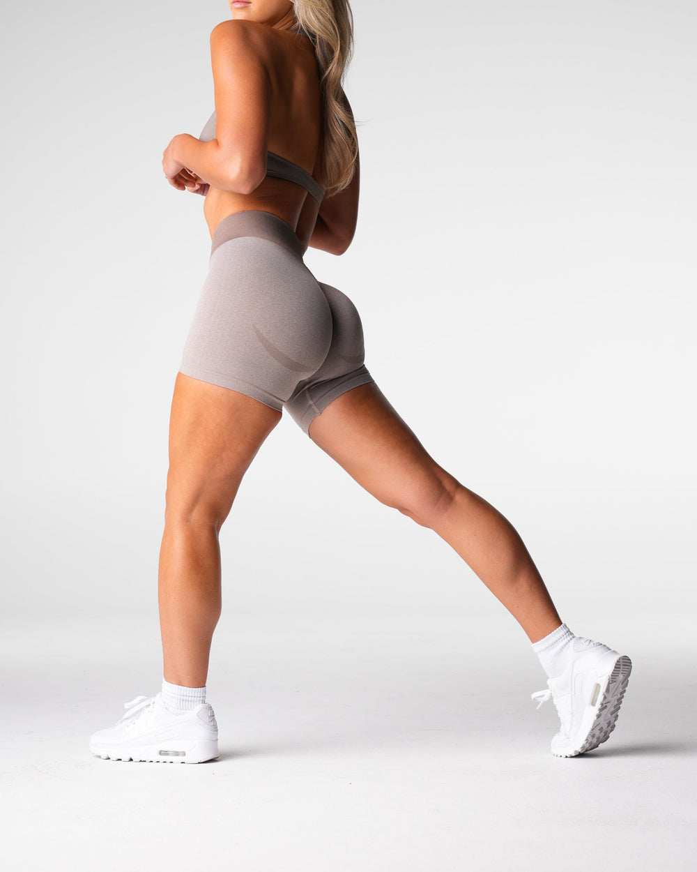 Taupe Knockout Seamless Shorts Taupe | NVGTN Outlet