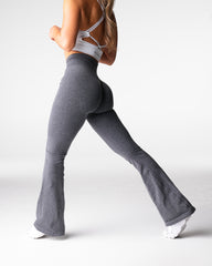 Black Speckled Iconic Seamless Flare Leggings Black Speckled | NVGTN Online Shop