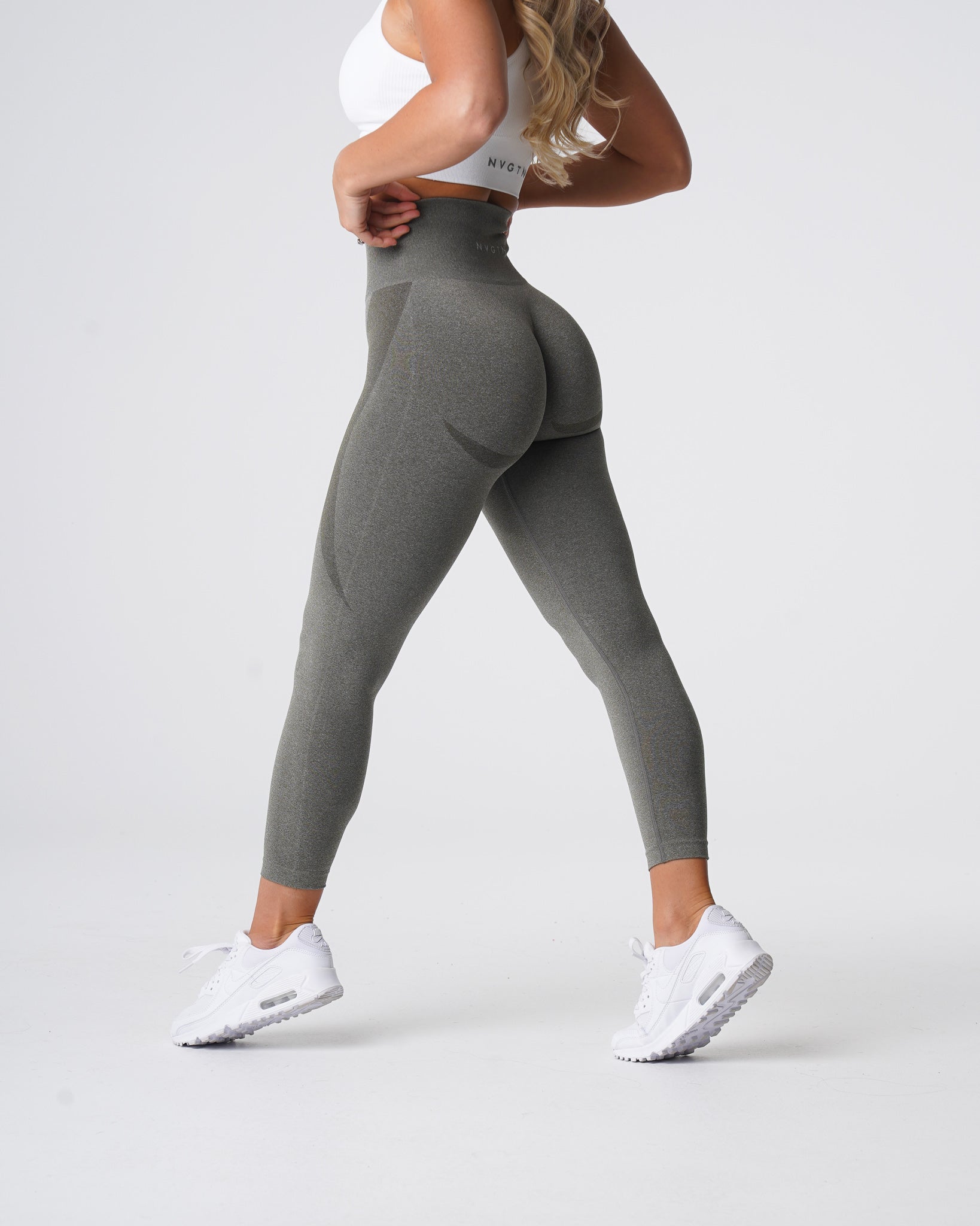 Khaki Green Contour Seamless Leggings Khaki Green | NVGTN Near Me