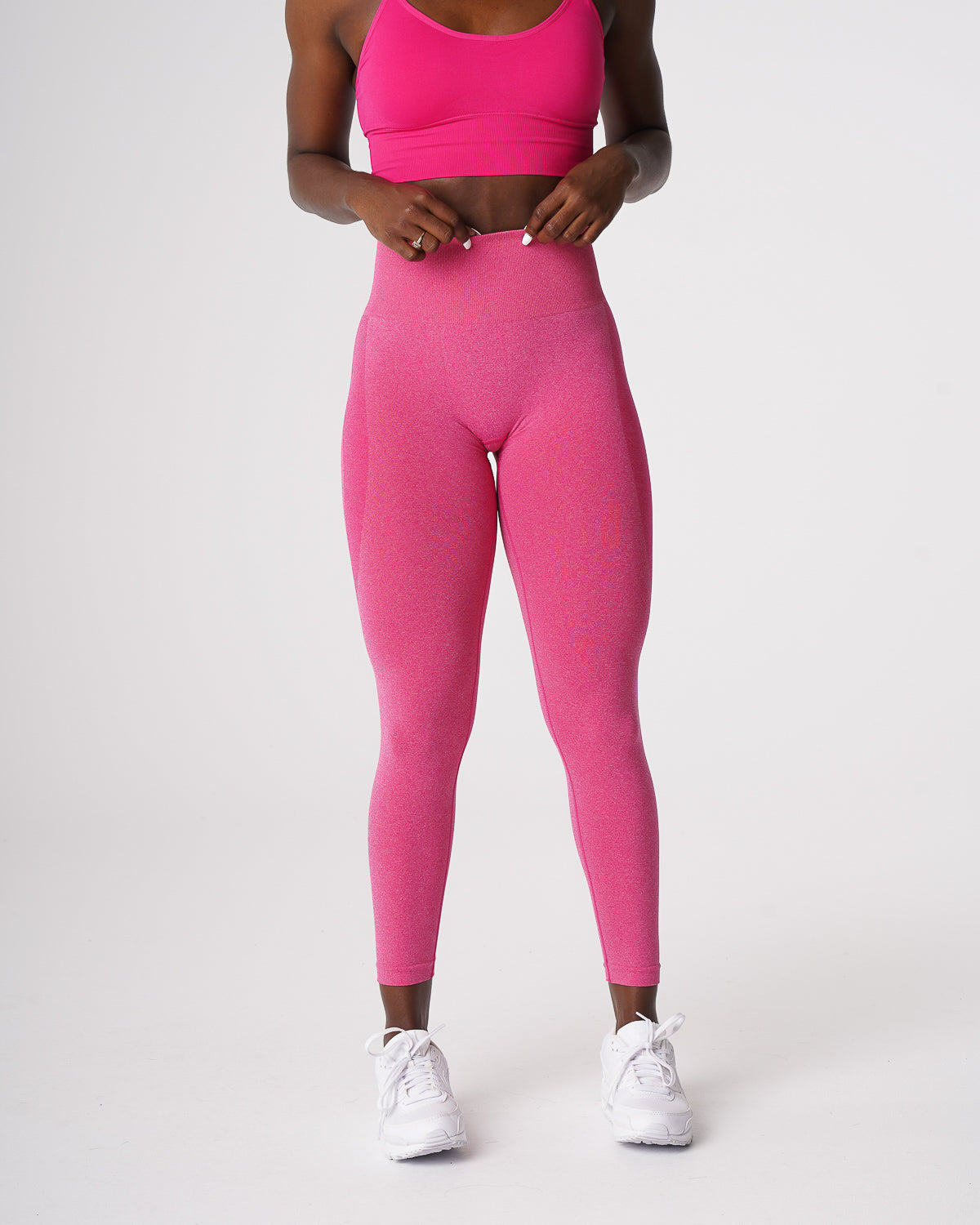 Fuchsia Contour Seamless Leggings Fuchsia | NVGTN Near Me