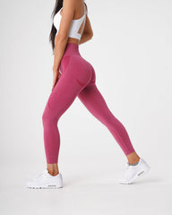 Crimson Contour Seamless Leggings Crimson | NVGTN Near Me