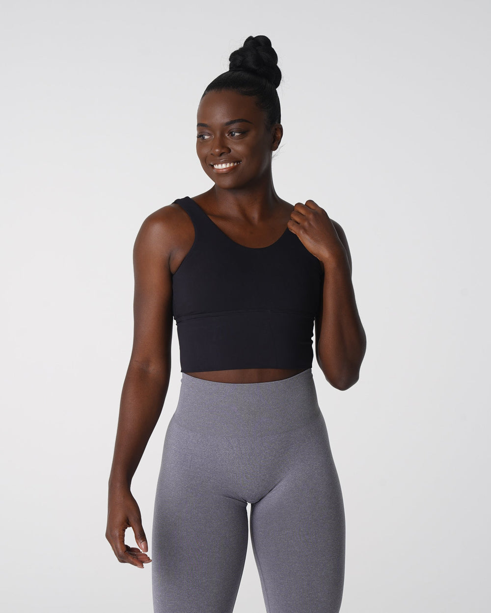 Black Essence Bra Black | NVGTN New