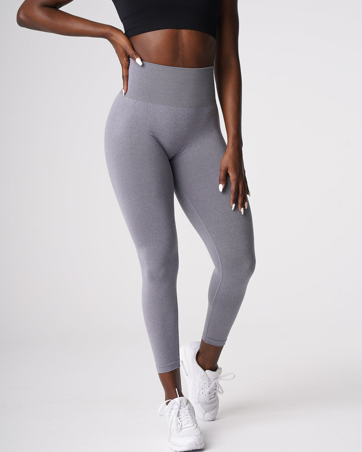Grey Curve Seamless Leggings Grey | NVGTN Online Shop