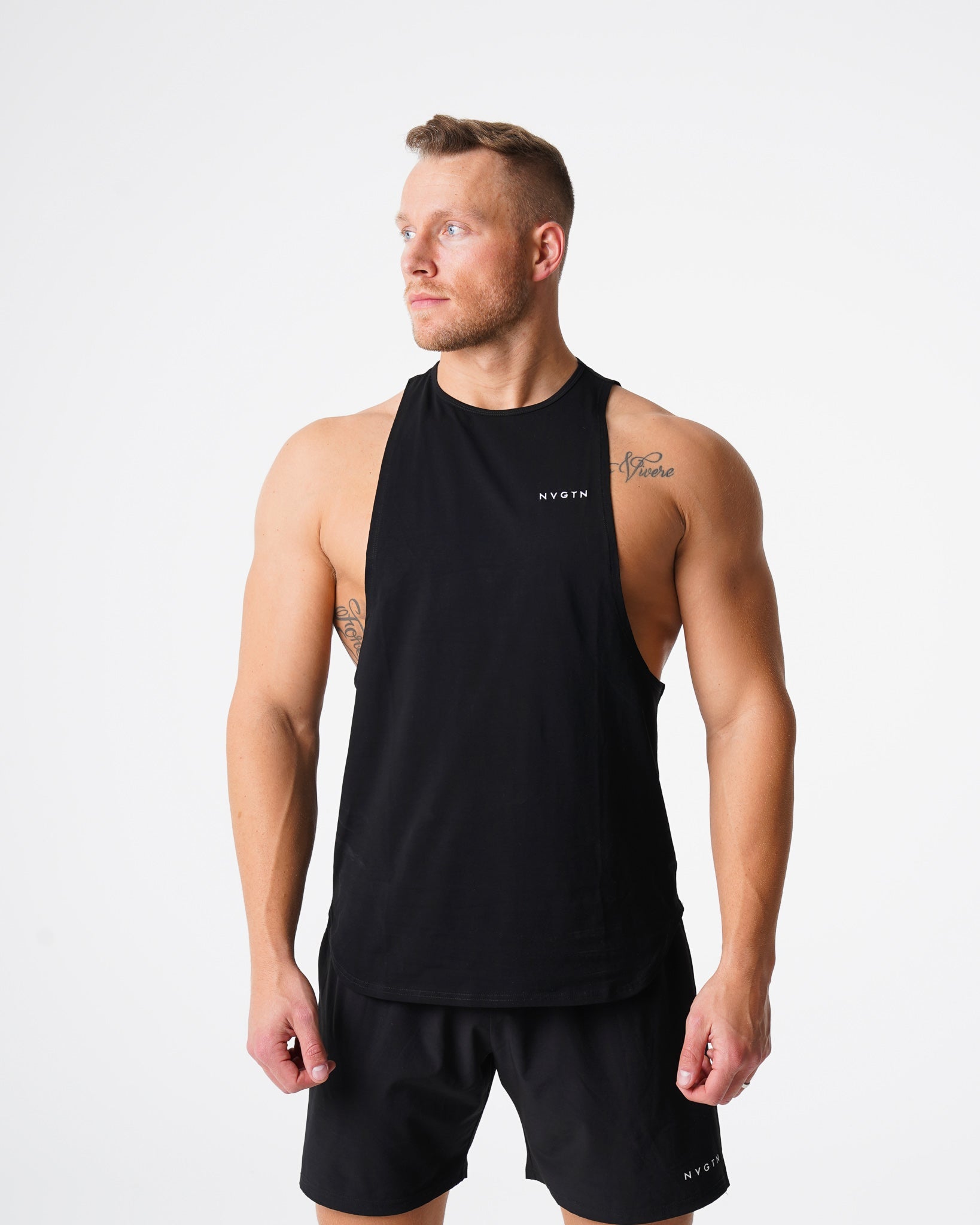 Black Pulse Edge Tank Black | NVGTN Outlet