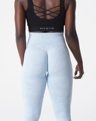 Icy Blue Camo Seamless Leggings Icy Blue | NVGTN New