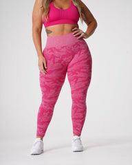 Fuchsia Camo Seamless Leggings Fuchsia | NVGTN New