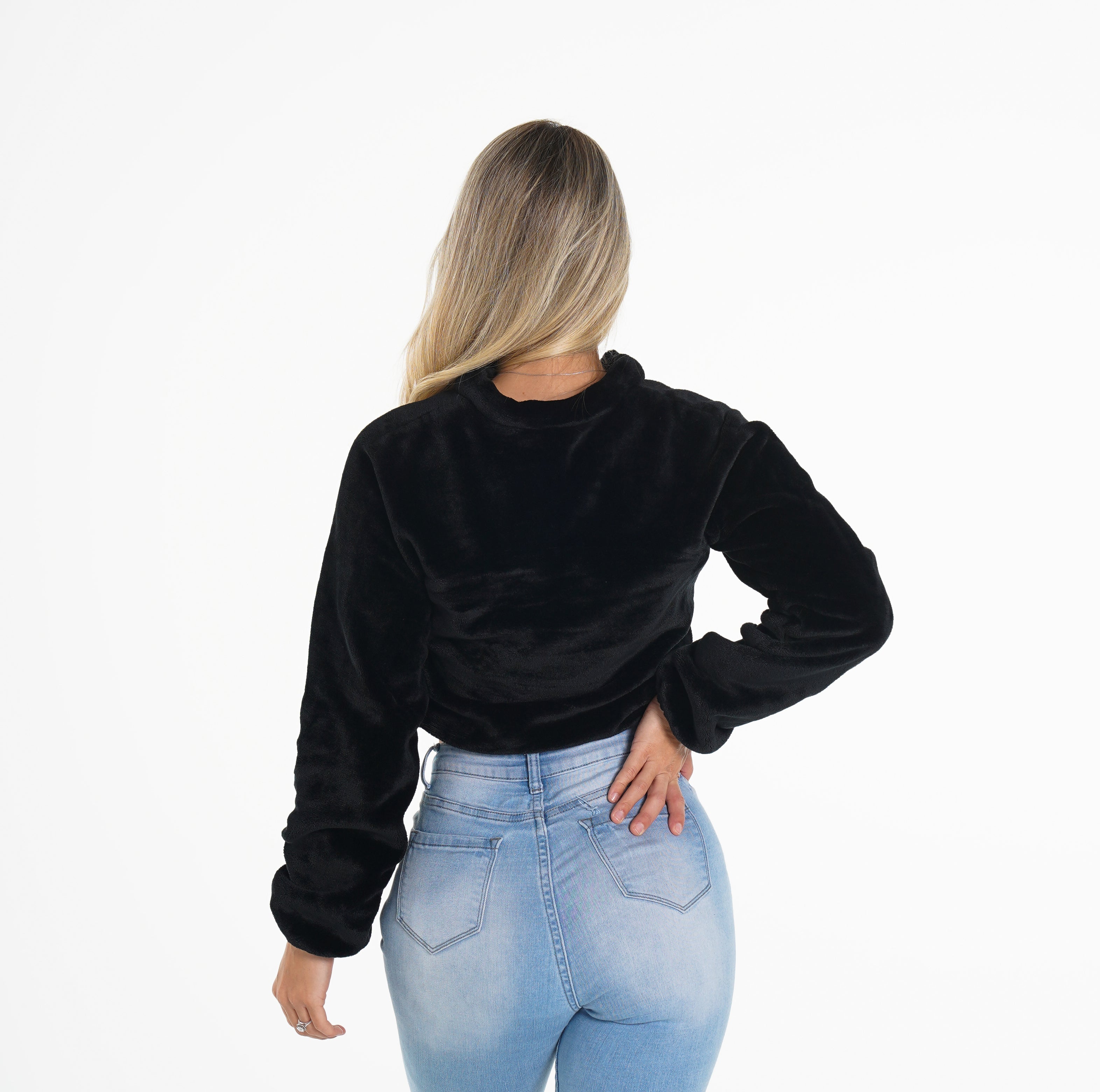 Black Cropped Teddy Fleece Black | NVGTN Outlet