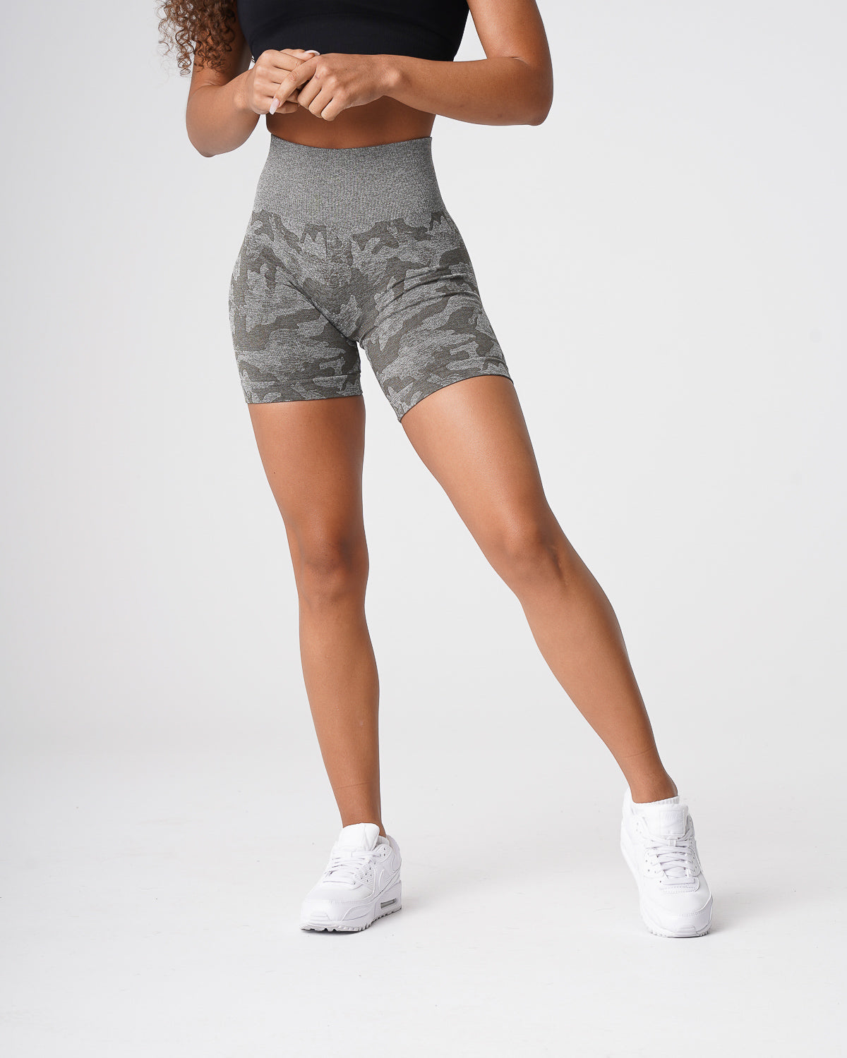 Khaki Green Camo Seamless Shorts Khaki Green | NVGTN Near Me