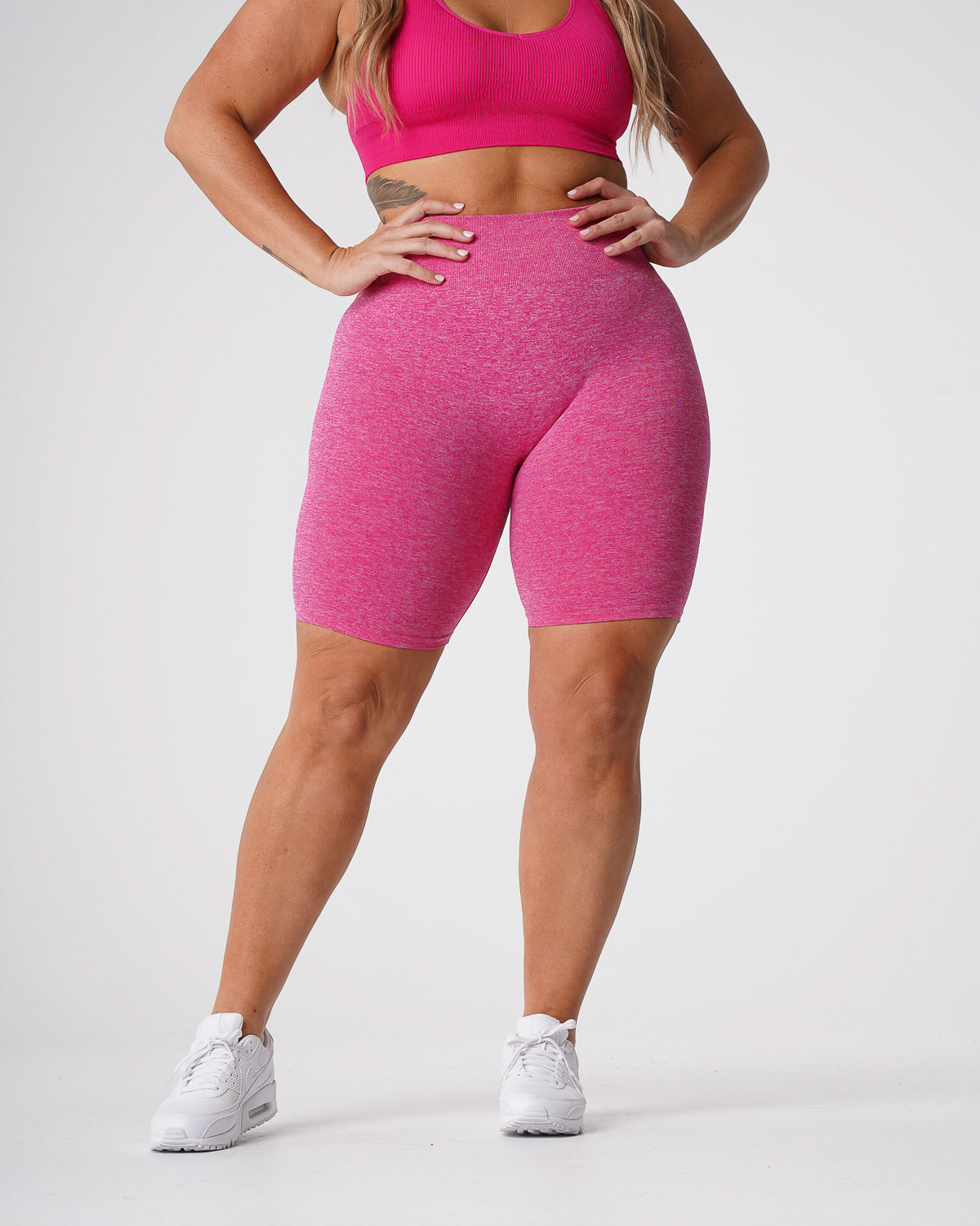 Fuchsia Scrunch Seamless Shorts Fuchsia | NVGTN For Sale