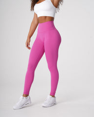 Wild Berry Signature 2.0 Leggings Wild Berry | NVGTN Sale