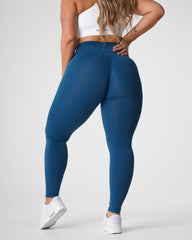 Pacific Blue Signature 2.0 Leggings Pacific Blue | NVGTN Sale