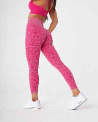 Fuchsia Leopard Seamless Leggings Fuchsia | NVGTN Near Me