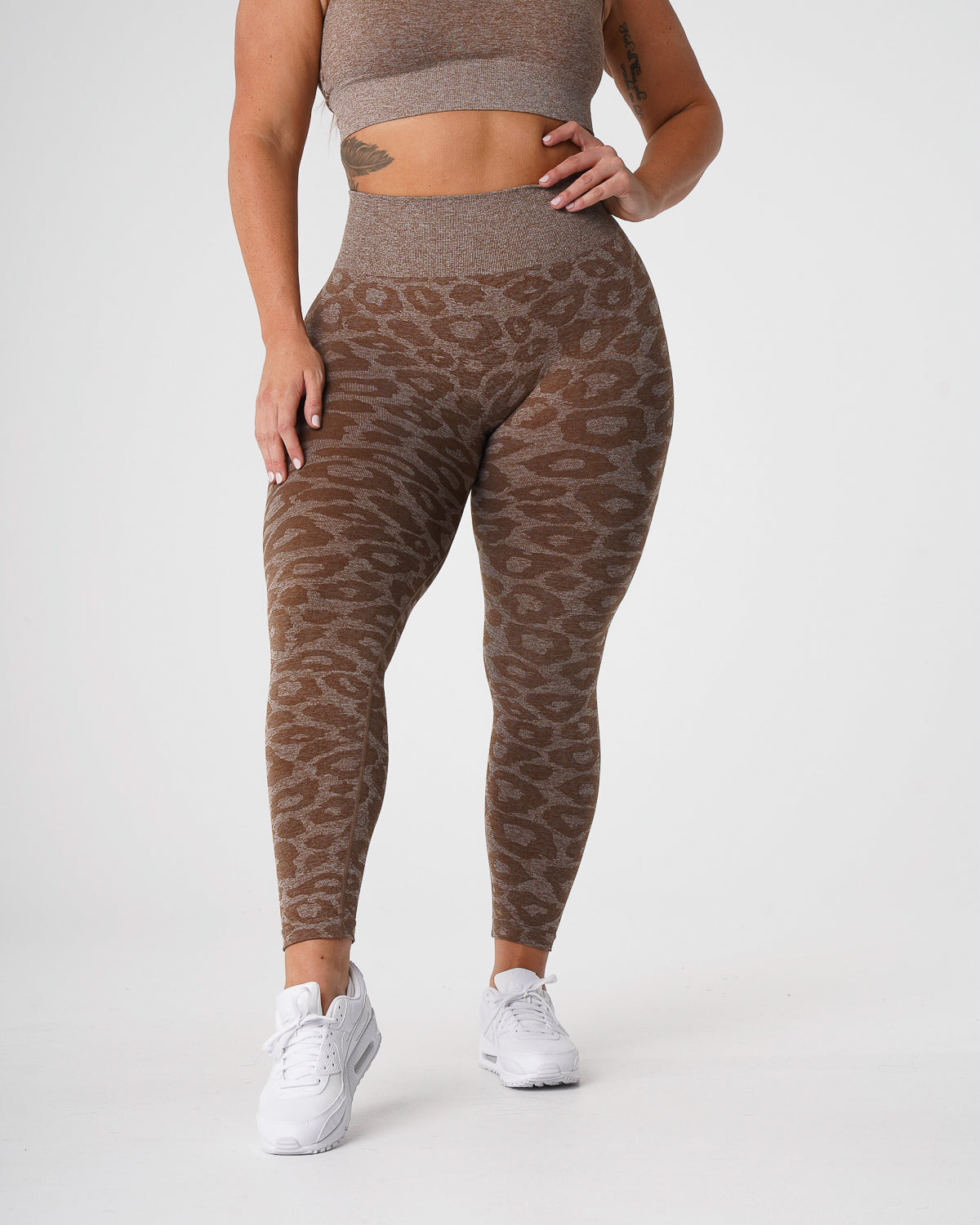 Mocha Leopard Seamless Leggings Mocha | NVGTN Near Me