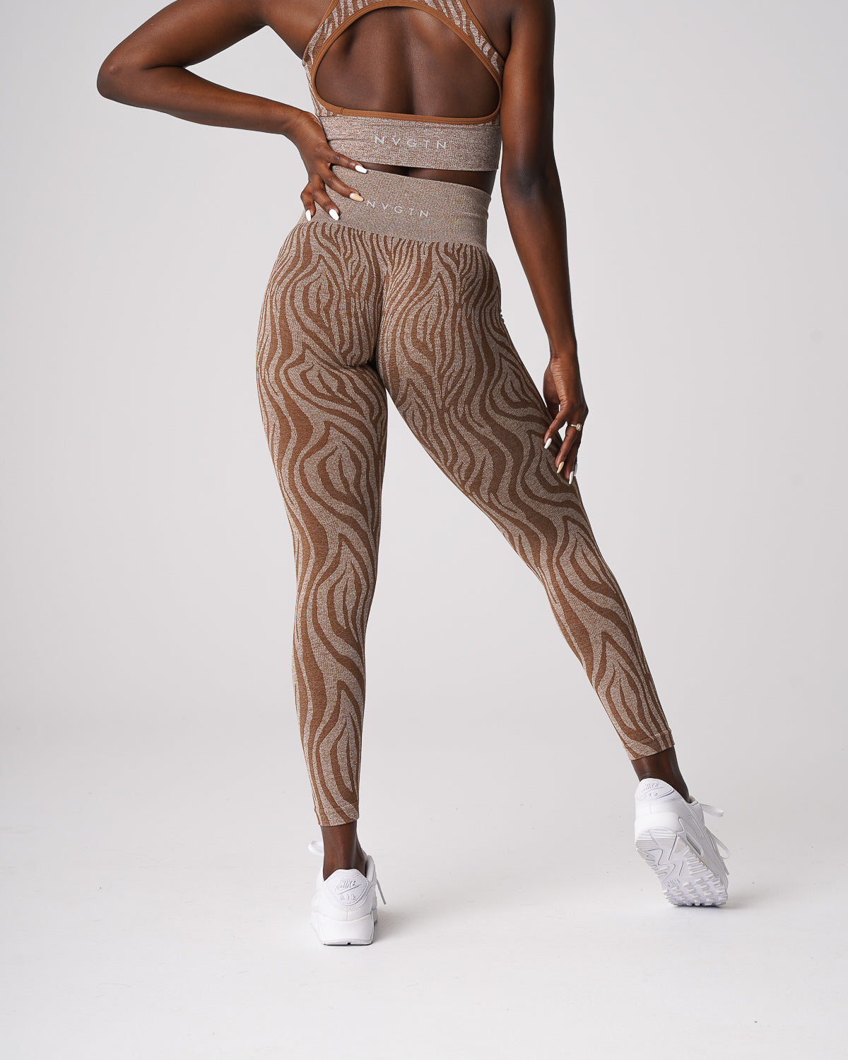 Mocha Zebra Seamless Leggings Mocha | NVGTN Outlet