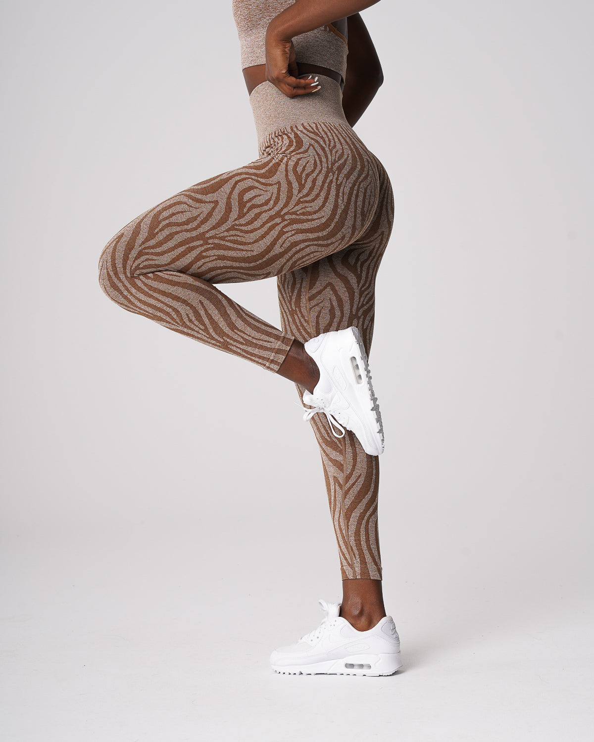 Mocha Zebra Seamless Leggings Mocha | NVGTN Outlet