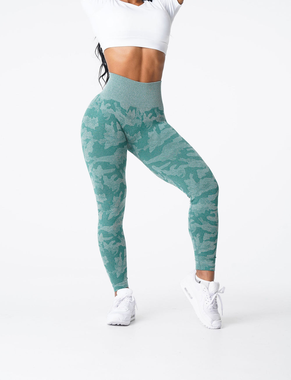 Forest Green Camo Seamless Leggings Forest Green | NVGTN Online Shop
