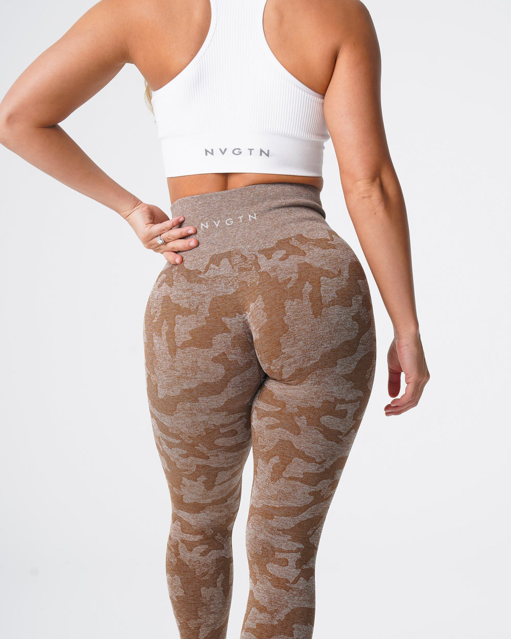 Mocha Camo Seamless Leggings Mocha | NVGTN Outlet