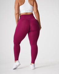 Berry Signature 2.0 Leggings Berry | NVGTN New