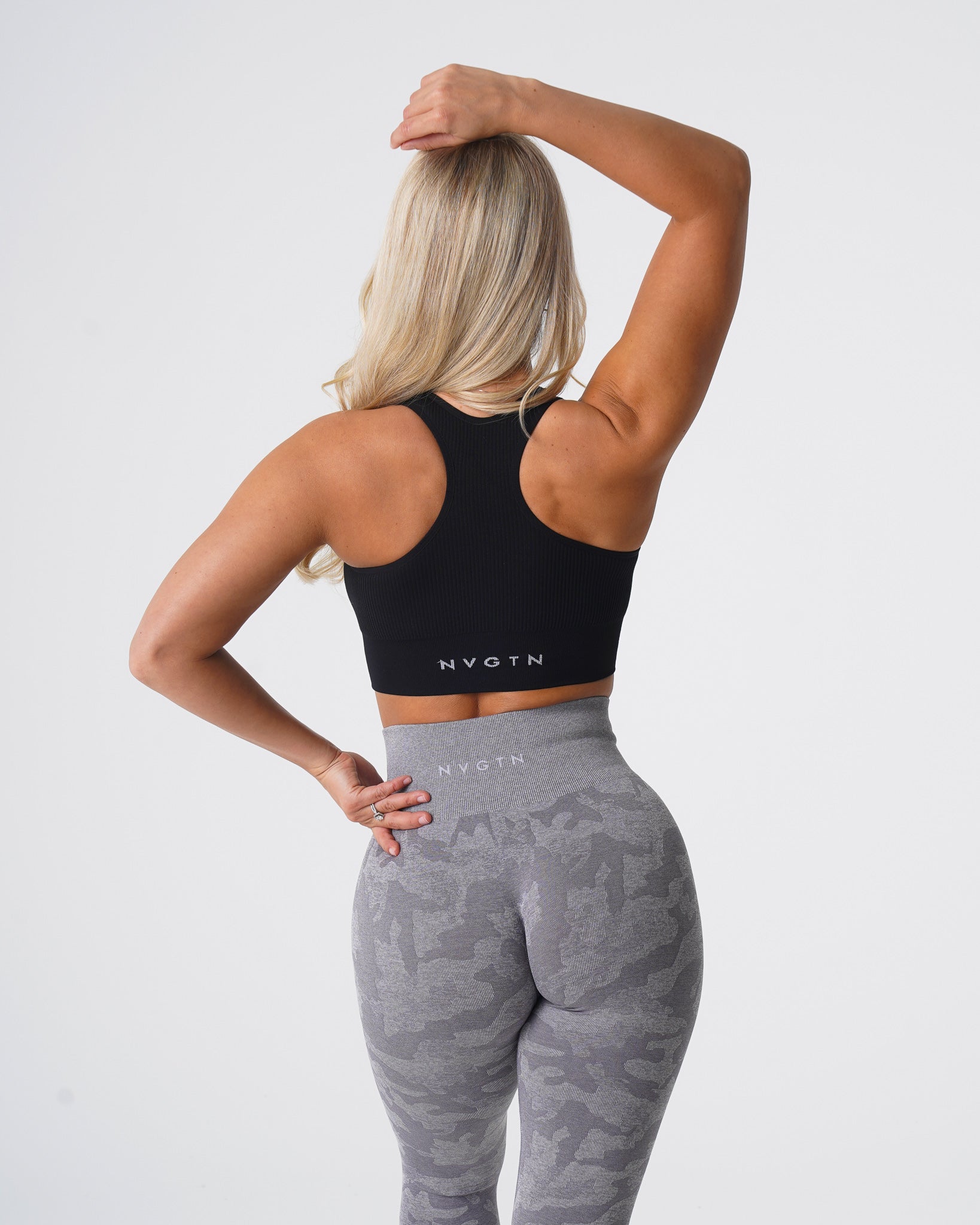 Black Cinched Seamless Bra Black | NVGTN Online Shop