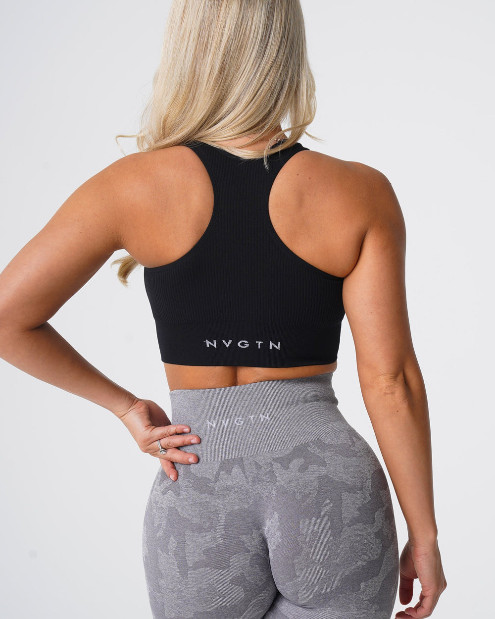 Black Cinched Seamless Bra Black | NVGTN Online Shop