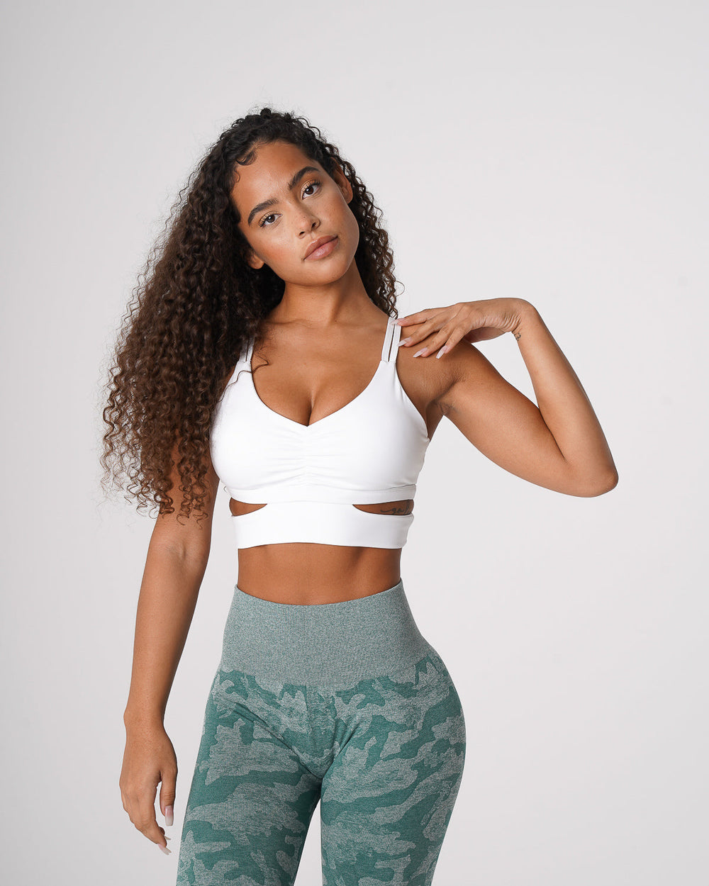 White Revolve Bra White | NVGTN Outlet