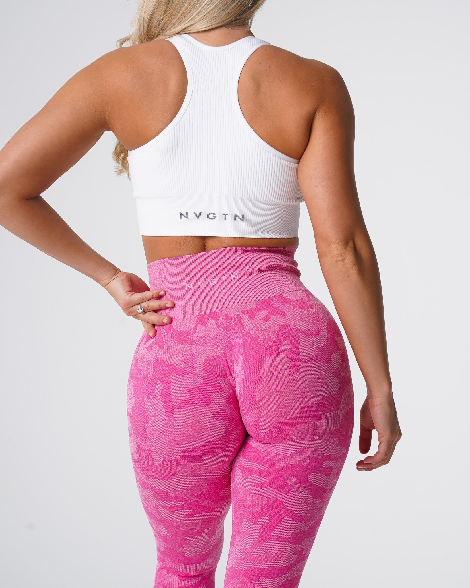 Bubble Gum Pink Camo Seamless Leggings Bubble Gum Pink | NVGTN For Sale