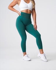 Emerald Solid Seamless Leggings Emerald | NVGTN Discount
