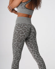 Khaki Green Leopard Seamless Leggings Khaki Green | NVGTN Sale