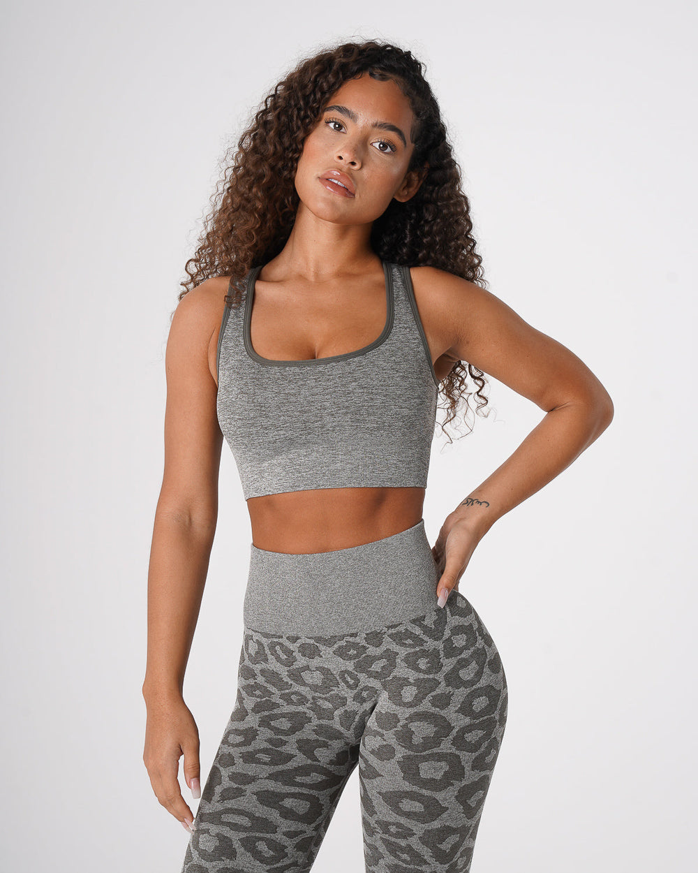 Khaki Green Leopard Eclipse Seamless Bra Khaki Green | NVGTN US